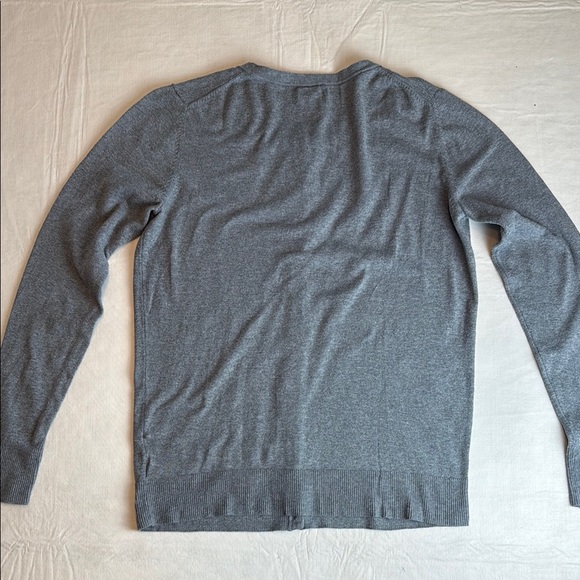 Medina Women's Grey Crewneck Button-Up Cardigan Sweater Size L - Picture 3 of 11